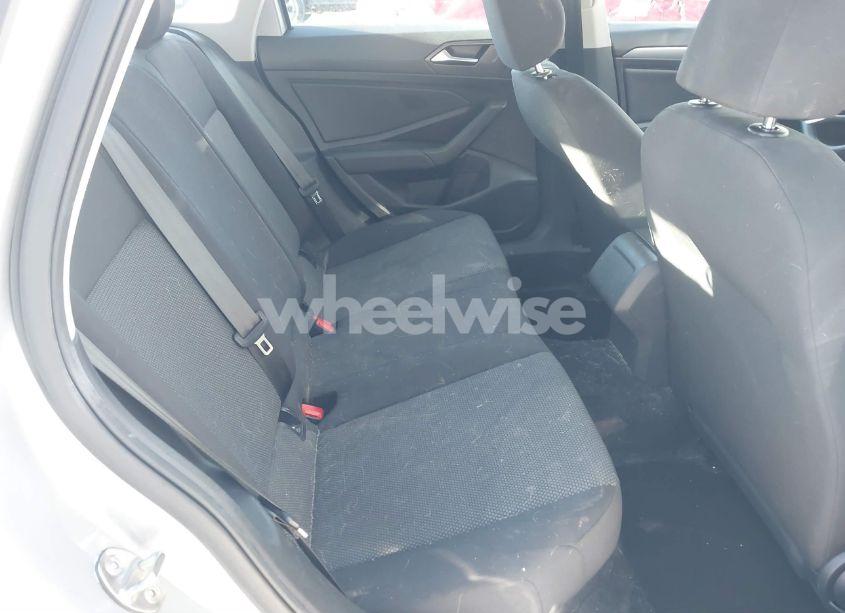 Photo 8 of 2019 Volkswagen Jetta 1.4T R-LINE/1.4T S/1.4T SE (VIN 3VWC57BU0KM235020)