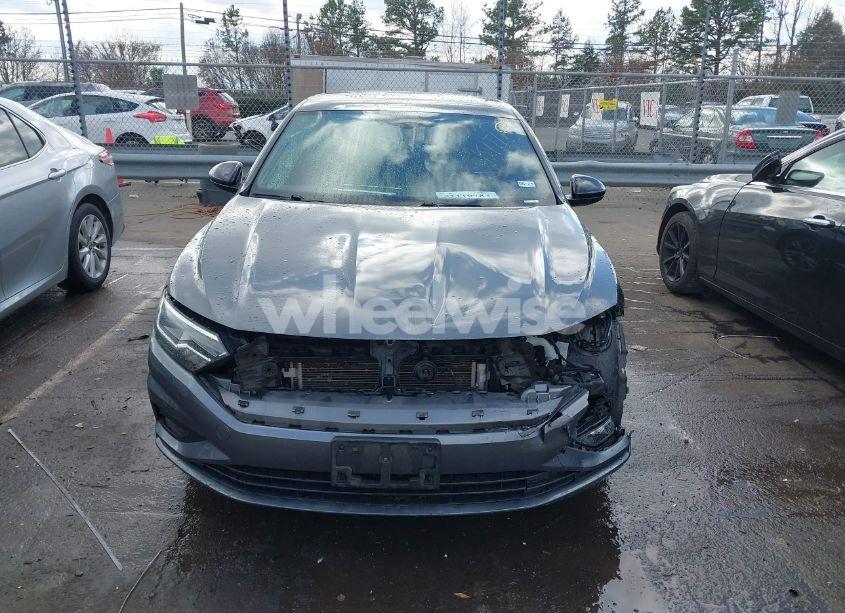 Photo 13 of 2019 Volkswagen Jetta 1.4T R-LINE/1.4T S/1.4T SE (VIN 3VWC57BU0KM262332)