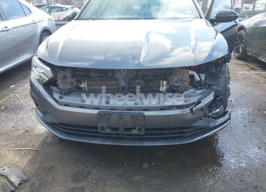 Photo 6 of 2019 Volkswagen Jetta 1.4T R-LINE/1.4T S/1.4T SE (VIN 3VWC57BU0KM262332)