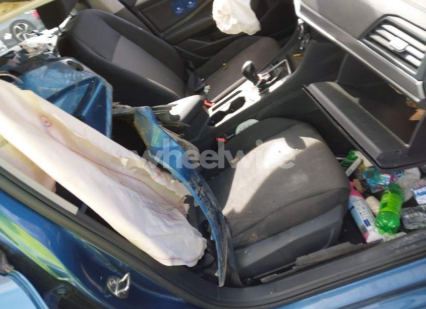 Photo 5 of 2021 Volkswagen Jetta 1.4T R-LINE/1.4T S/1.4T SE (VIN 3VWC57BU0MM084554)