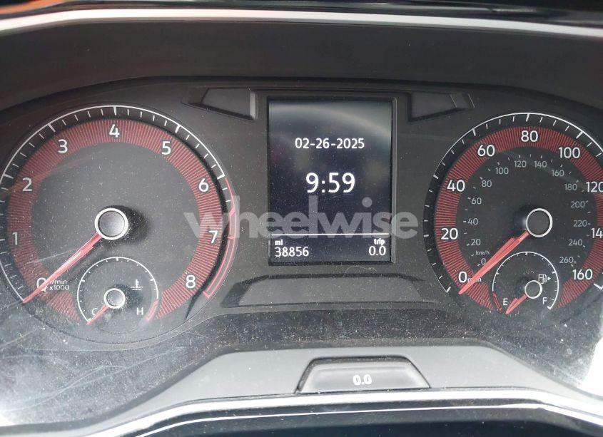 Photo 7 of 2021 Volkswagen Jetta 1.4T R-LINE/1.4T S/1.4T SE (VIN 3VWC57BU0MM085171)