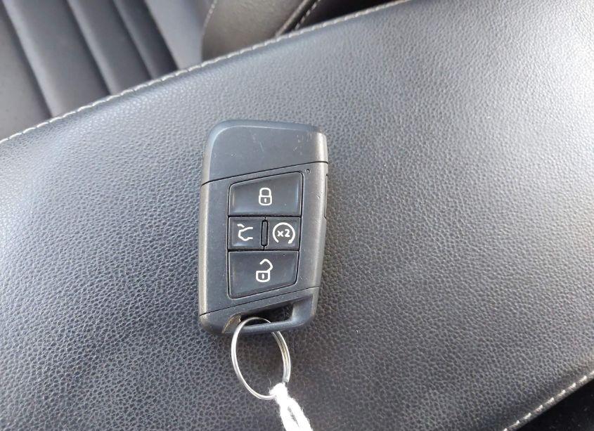 Photo 11 of 2021 Volkswagen Jetta 1.4T R-LINE/1.4T S/1.4T SE (VIN 3VWC57BU0MM092377)