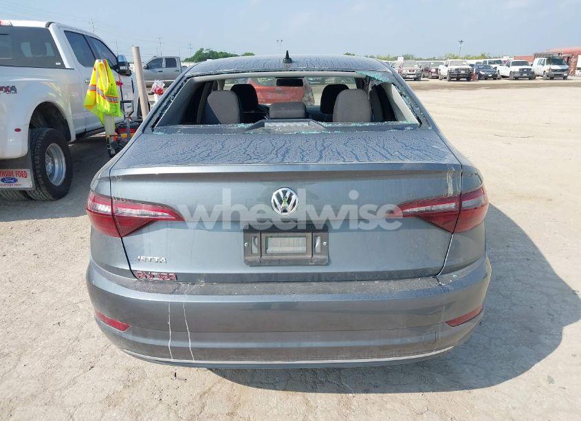 Photo 16 of 2021 Volkswagen Jetta 1.4T R-LINE/1.4T S/1.4T SE (VIN 3VWC57BU0MM093075)