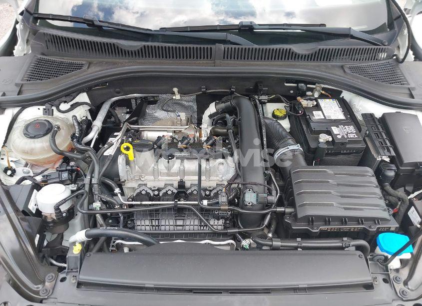 Photo 10 of 2019 Volkswagen Jetta 1.4T R-LINE/1.4T S/1.4T SE (VIN 3VWC57BU1KM025946)