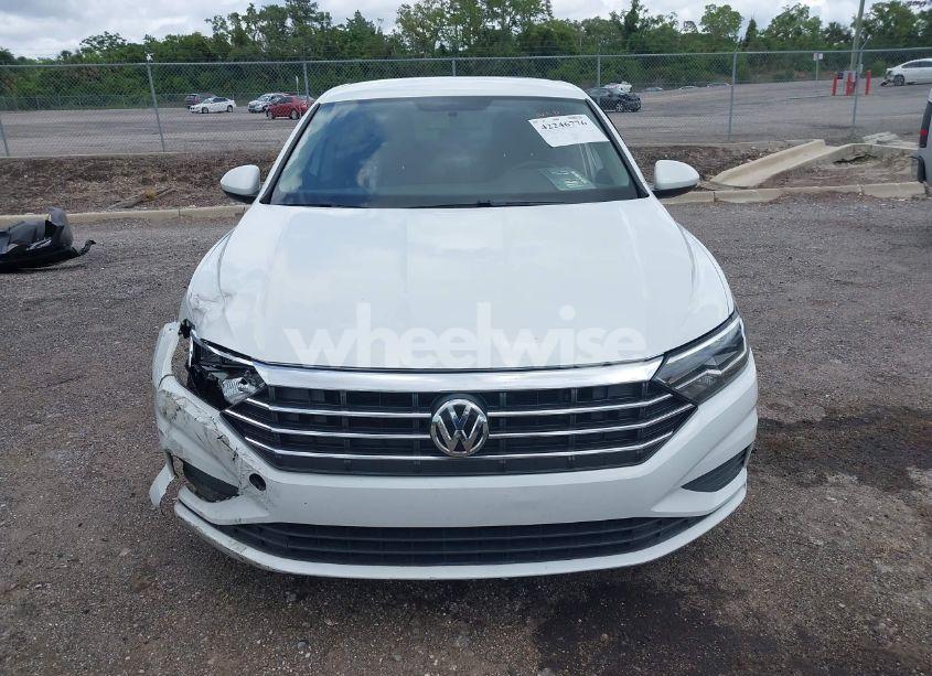 Photo 12 of 2019 Volkswagen Jetta 1.4T R-LINE/1.4T S/1.4T SE (VIN 3VWC57BU1KM025946)