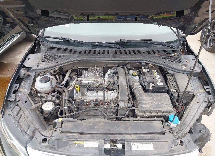 Photo 10 of 2019 Volkswagen Jetta 1.4T R-LINE/1.4T S/1.4T SE (VIN 3VWC57BU1KM033688)