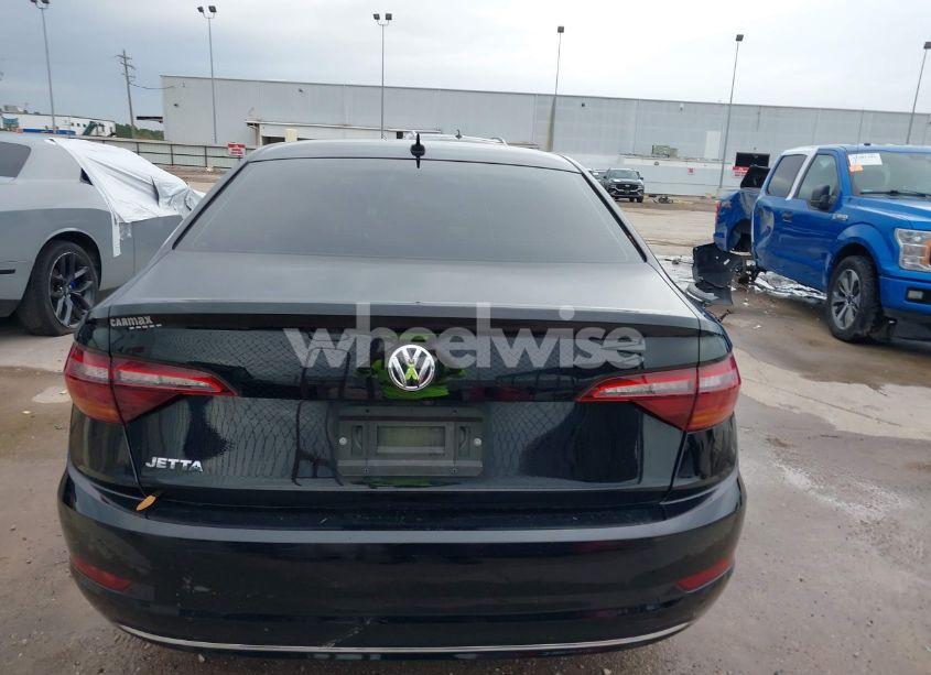 Photo 17 of 2019 Volkswagen Jetta 1.4T R-LINE/1.4T S/1.4T SE (VIN 3VWC57BU1KM033688)