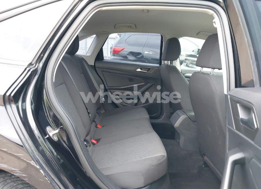 Photo 8 of 2019 Volkswagen Jetta 1.4T R-LINE/1.4T S/1.4T SE (VIN 3VWC57BU1KM033688)