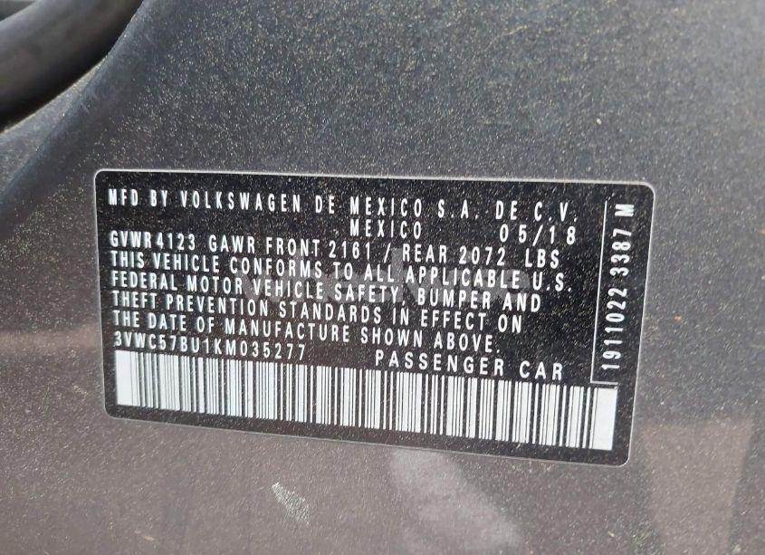 Photo 9 of 2019 Volkswagen Jetta 1.4T R-LINE/1.4T S/1.4T SE (VIN 3VWC57BU1KM035277)