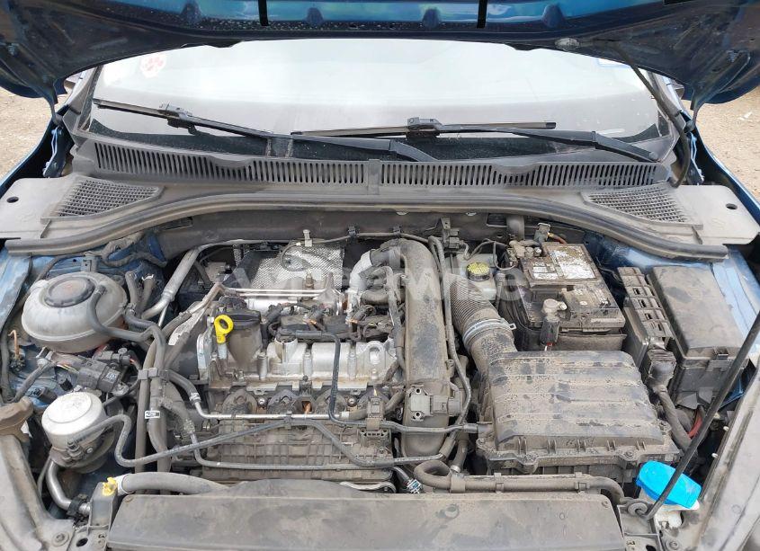 Photo 10 of 2019 Volkswagen Jetta 1.4T R-LINE/1.4T S/1.4T SE (VIN 3VWC57BU1KM056050)