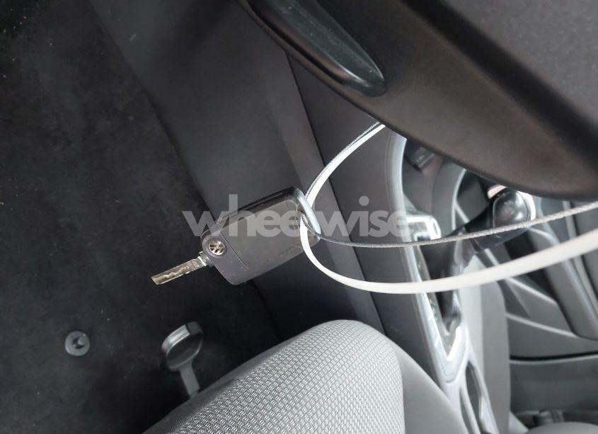 Photo 11 of 2019 Volkswagen Jetta 1.4T R-LINE/1.4T S/1.4T SE (VIN 3VWC57BU1KM056050)