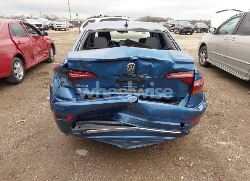 Photo 16 of 2019 Volkswagen Jetta 1.4T R-LINE/1.4T S/1.4T SE (VIN 3VWC57BU1KM056050)