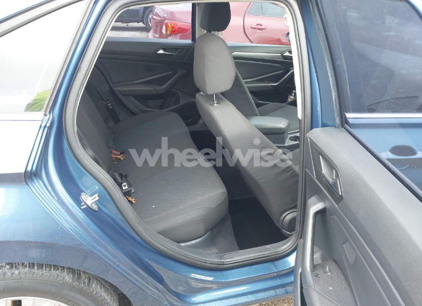 Photo 8 of 2019 Volkswagen Jetta 1.4T R-LINE/1.4T S/1.4T SE (VIN 3VWC57BU1KM056050)