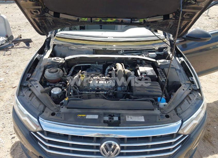 Photo 10 of 2019 Volkswagen Jetta 1.4T R-LINE/1.4T S/1.4T SE (VIN 3VWC57BU1KM065122)