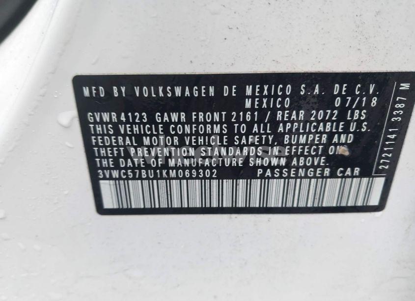 Photo 9 of 2019 Volkswagen Jetta 1.4T R-LINE/1.4T S/1.4T SE (VIN 3VWC57BU1KM069302)