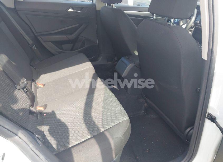 Photo 8 of 2019 Volkswagen Jetta 1.4T R-LINE/1.4T S/1.4T SE (VIN 3VWC57BU1KM079182)