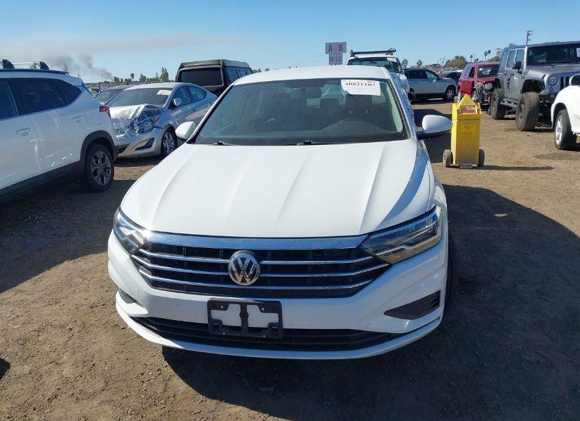 Photo 12 of 2019 Volkswagen Jetta 1.4T R-LINE/1.4T S/1.4T SE (VIN 3VWC57BU1KM110026)