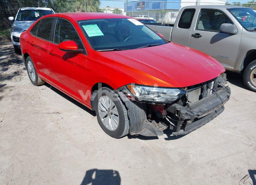 2019 Volkswagen Jetta 1.4T R-LINE/1.4T S/1.4T SE (VIN 3VWC57BU1KM152437) main photo