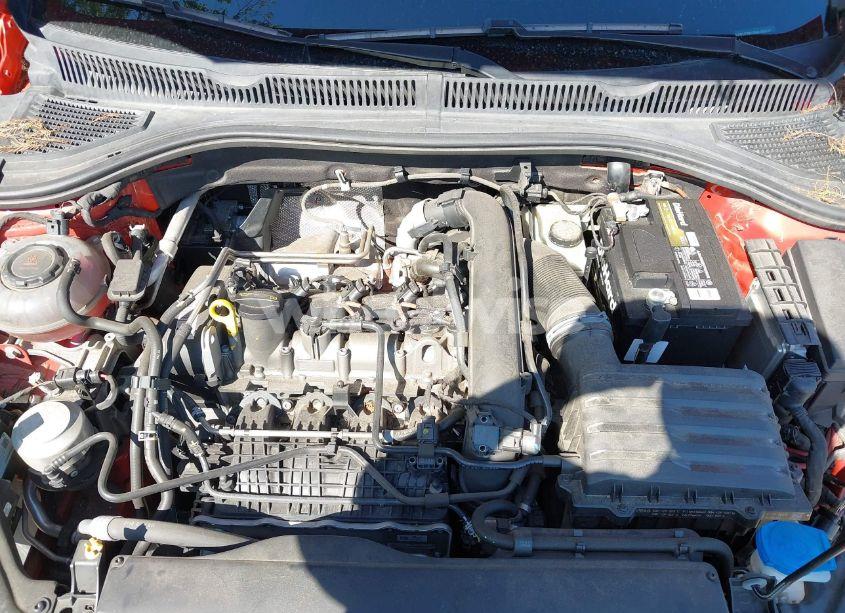 Photo 10 of 2019 Volkswagen Jetta 1.4T R-LINE/1.4T S/1.4T SE (VIN 3VWC57BU1KM152437)