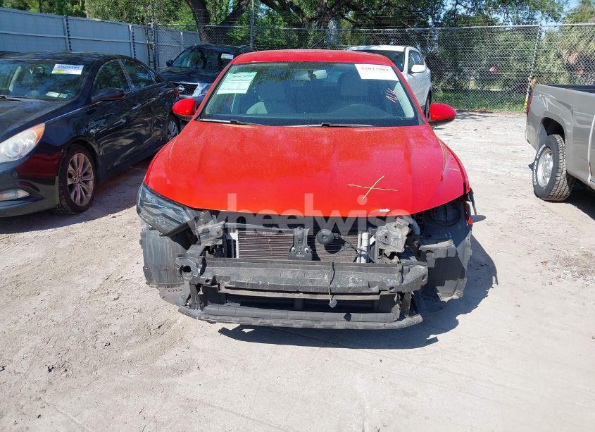 Photo 11 of 2019 Volkswagen Jetta 1.4T R-LINE/1.4T S/1.4T SE (VIN 3VWC57BU1KM152437)