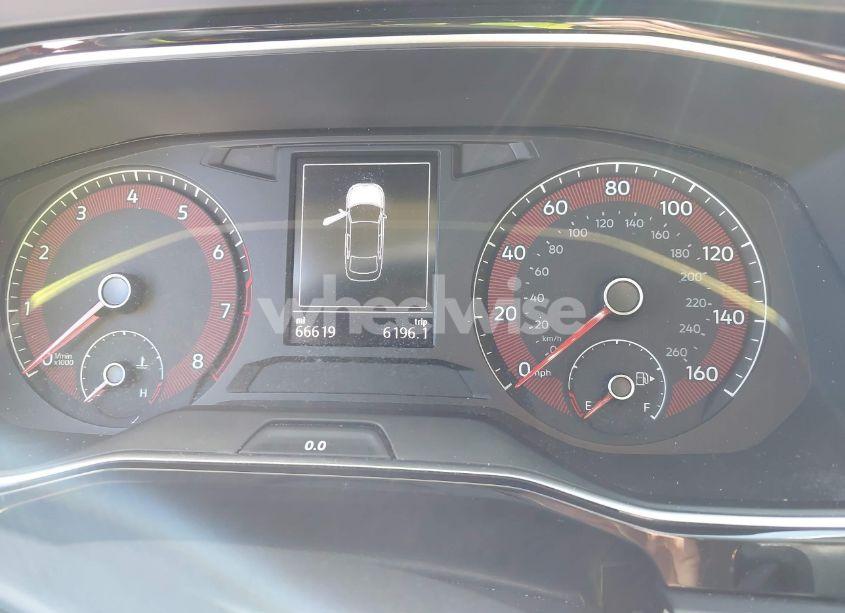 Photo 7 of 2019 Volkswagen Jetta 1.4T R-LINE/1.4T S/1.4T SE (VIN 3VWC57BU1KM152437)