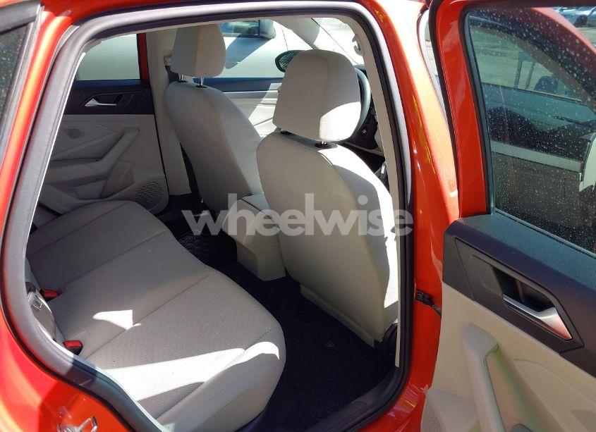 Photo 8 of 2019 Volkswagen Jetta 1.4T R-LINE/1.4T S/1.4T SE (VIN 3VWC57BU1KM152437)