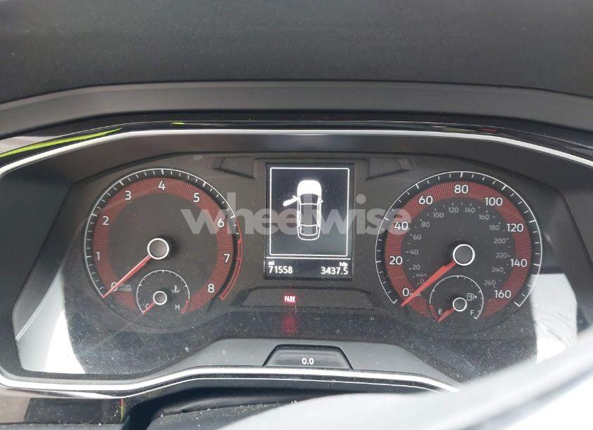 Photo 16 of 2019 Volkswagen Jetta (VIN 3VWC57BU1KM208179)