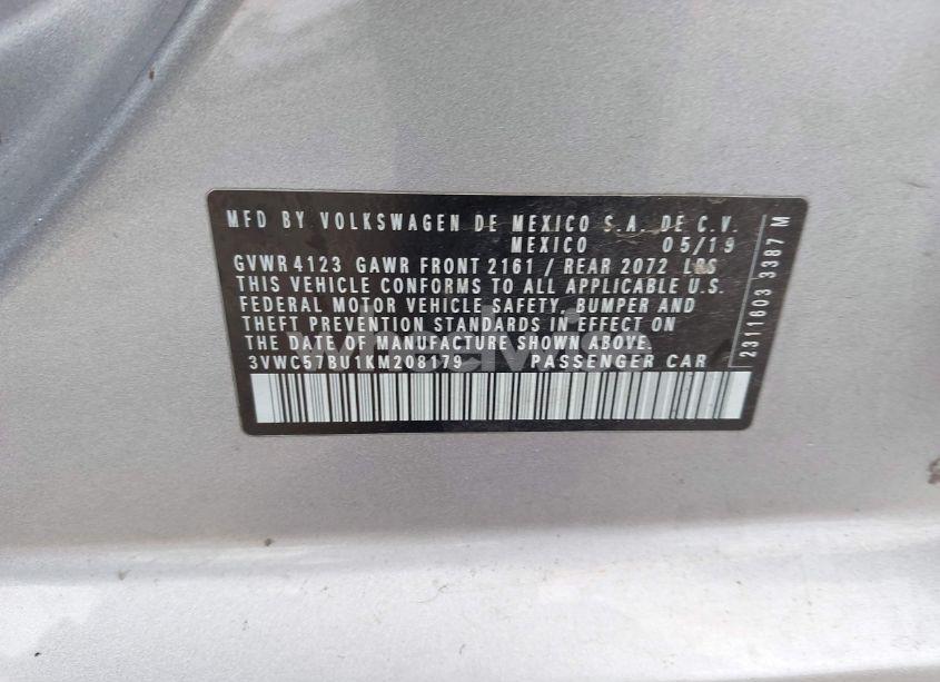 Photo 9 of 2019 Volkswagen Jetta (VIN 3VWC57BU1KM208179)