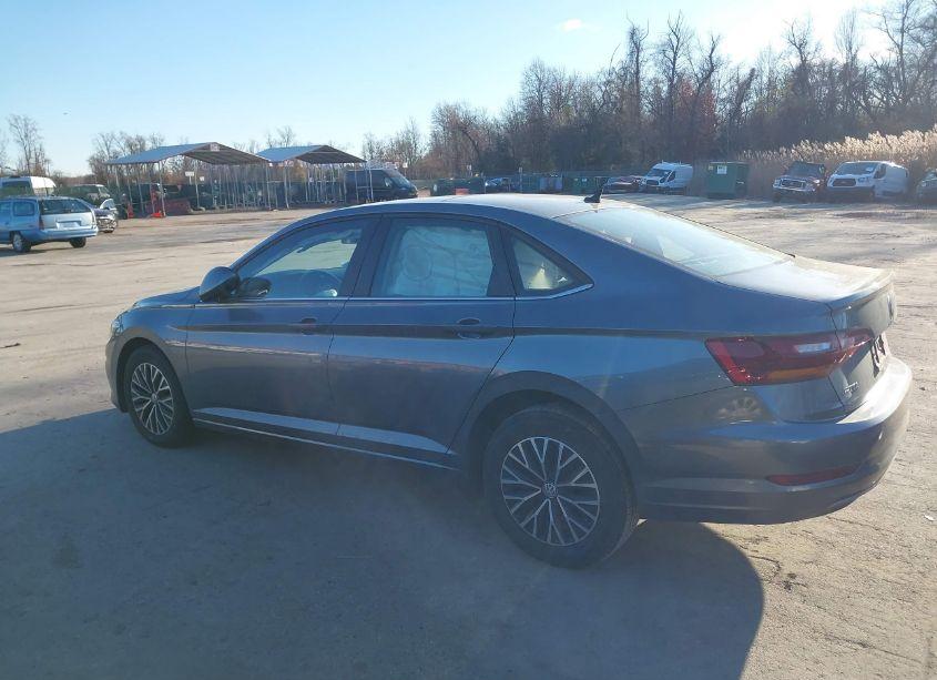 Photo 14 of 2019 Volkswagen Jetta 1.4T R-LINE/1.4T S/1.4T SE (VIN 3VWC57BU1KM216105)