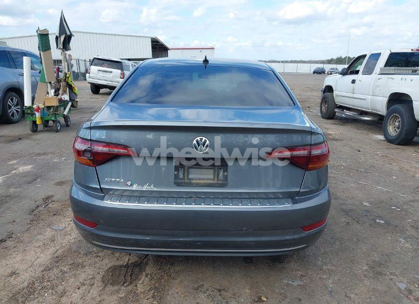 Photo 16 of 2019 Volkswagen Jetta 1.4T R-LINE/1.4T S/1.4T SE (VIN 3VWC57BU1KM219974)