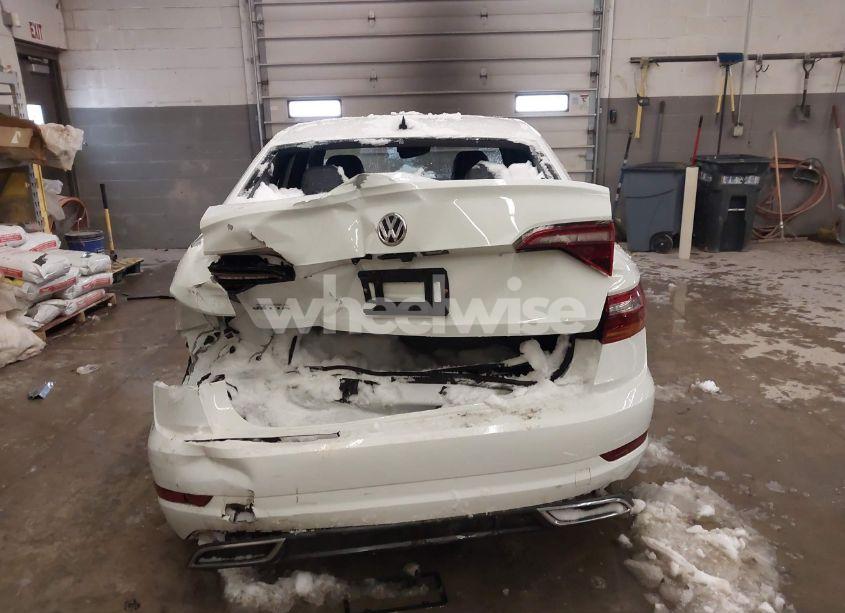 Photo 16 of 2019 Volkswagen Jetta (VIN 3VWC57BU1KM239724)