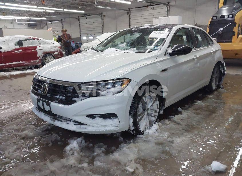 Photo 2 of 2019 Volkswagen Jetta (VIN 3VWC57BU1KM239724)