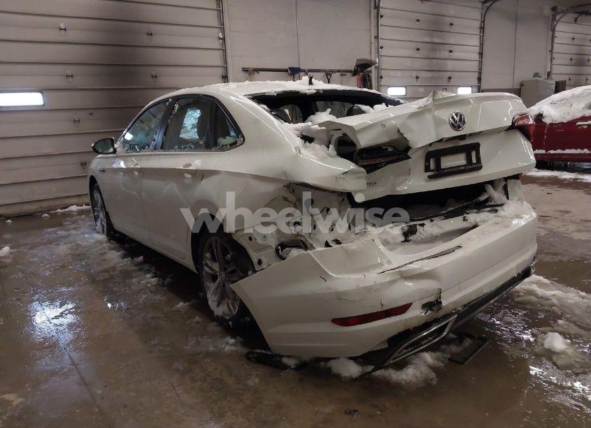 Photo 3 of 2019 Volkswagen Jetta (VIN 3VWC57BU1KM239724)