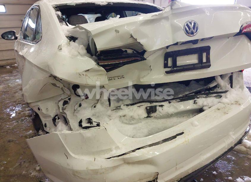 Photo 6 of 2019 Volkswagen Jetta (VIN 3VWC57BU1KM239724)