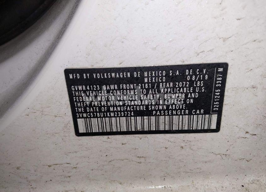 Photo 9 of 2019 Volkswagen Jetta (VIN 3VWC57BU1KM239724)