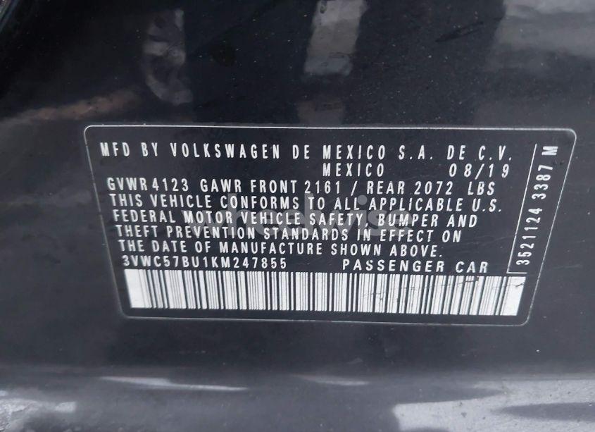 Photo 9 of 2019 Volkswagen Jetta 1.4T R-LINE/1.4T S/1.4T SE (VIN 3VWC57BU1KM247855)