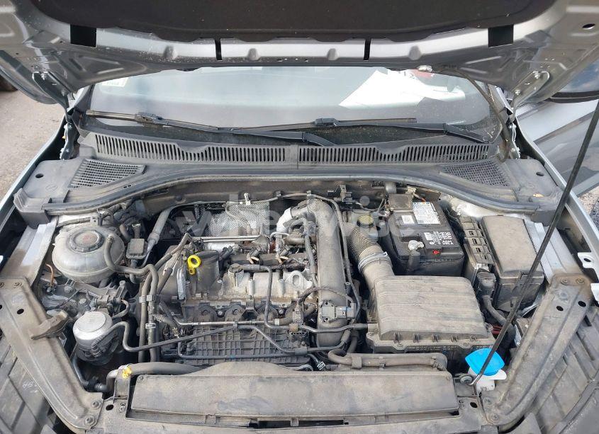 Photo 10 of 2019 Volkswagen Jetta 1.4T R-LINE/1.4T S/1.4T SE (VIN 3VWC57BU1KM255079)