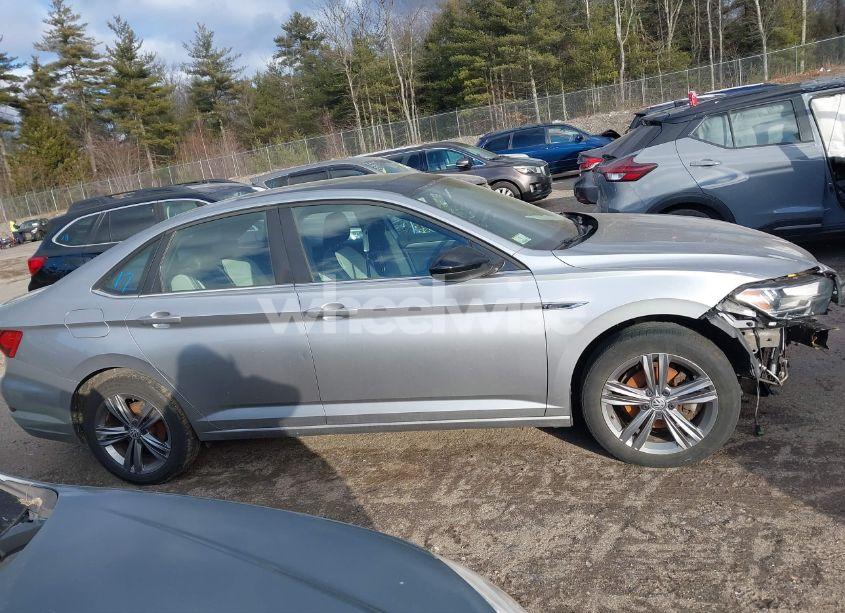 Photo 13 of 2019 Volkswagen Jetta 1.4T R-LINE/1.4T S/1.4T SE (VIN 3VWC57BU1KM255079)