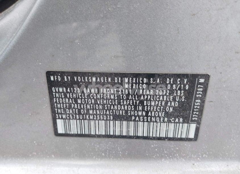 Photo 9 of 2019 Volkswagen Jetta 1.4T R-LINE/1.4T S/1.4T SE (VIN 3VWC57BU1KM255079)