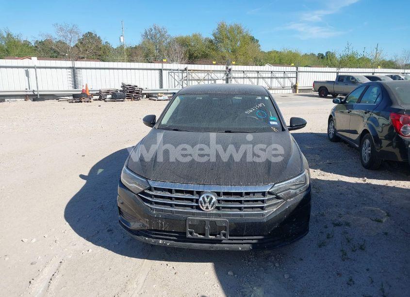 Photo 12 of 2019 Volkswagen Jetta 1.4T R-LINE/1.4T S/1.4T SE (VIN 3VWC57BU1KM269838)
