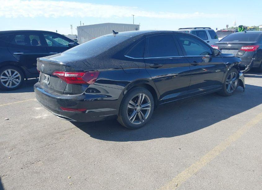 Photo 4 of 2020 Volkswagen Jetta 1.4T R-LINE/1.4T S/1.4T SE (VIN 3VWC57BU1LM080222)