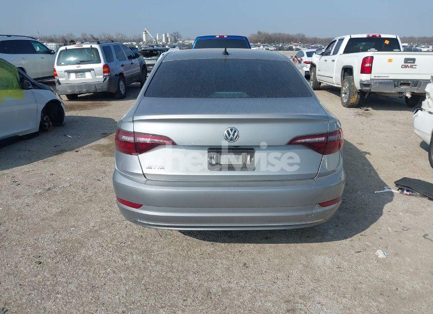 Photo 16 of 2020 Volkswagen Jetta 1.4T R-LINE/1.4T S/1.4T SE (VIN 3VWC57BU1LM086358)