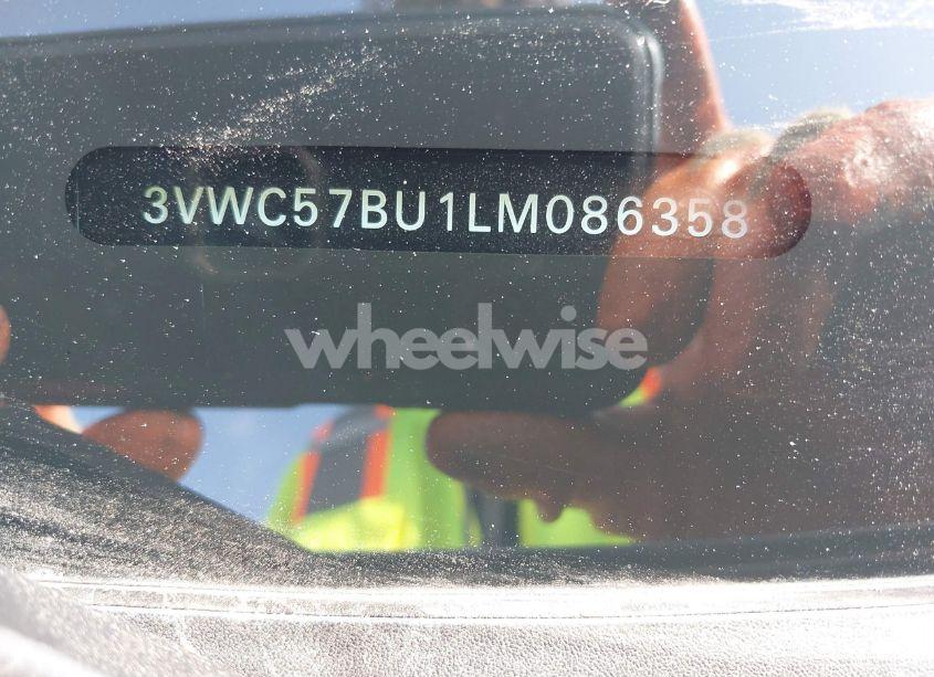 Photo 9 of 2020 Volkswagen Jetta 1.4T R-LINE/1.4T S/1.4T SE (VIN 3VWC57BU1LM086358)