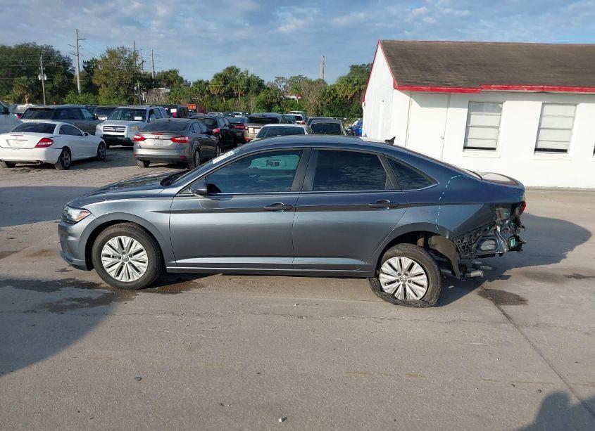 Photo 15 of 2020 Volkswagen Jetta 1.4T R-LINE/1.4T S/1.4T SE (VIN 3VWC57BU1LM101988)