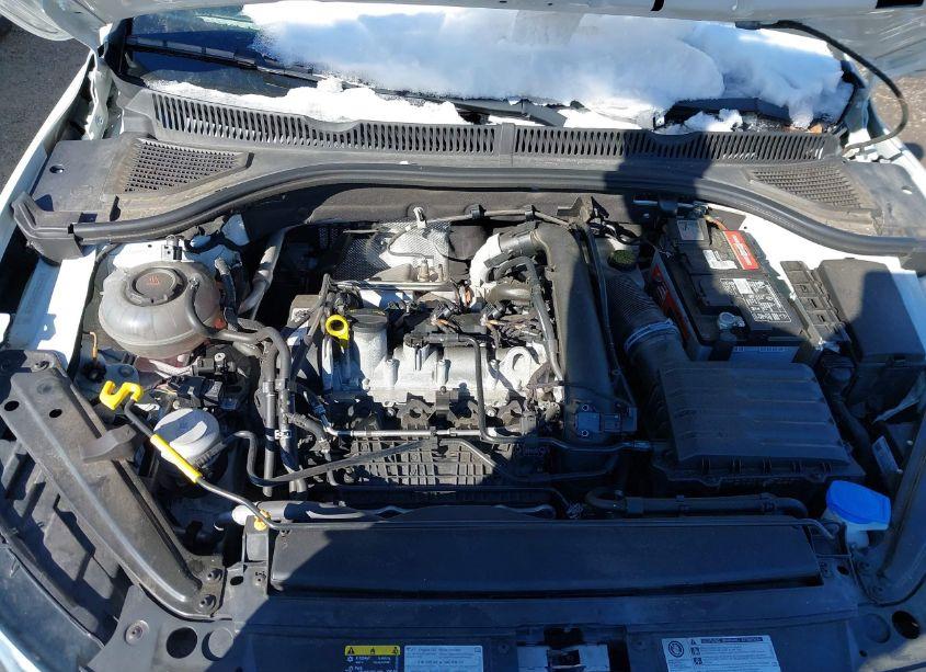 Photo 10 of 2019 Volkswagen Jetta 1.4T R-LINE/1.4T S/1.4T SE (VIN 3VWC57BU2KM024028)