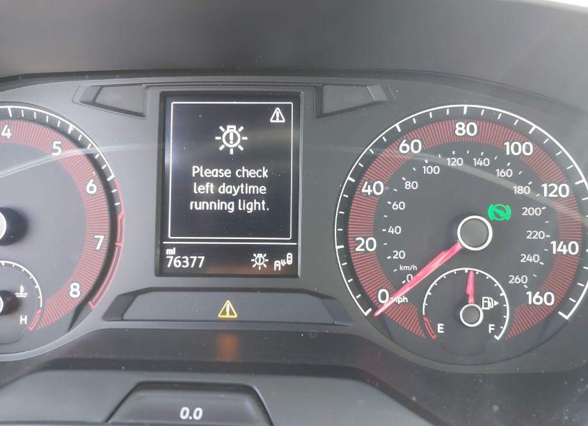 Photo 7 of 2019 Volkswagen Jetta 1.4T R-LINE/1.4T S/1.4T SE (VIN 3VWC57BU2KM105272)