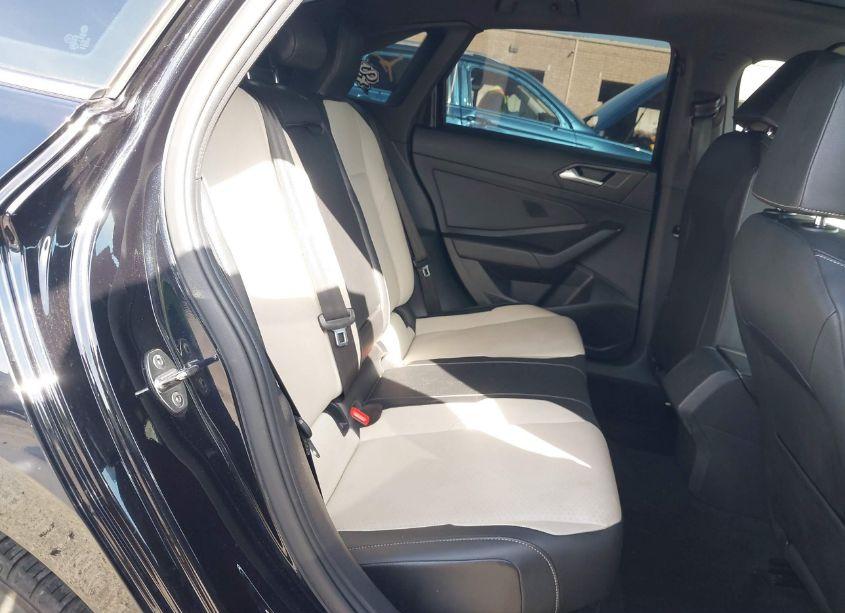 Photo 8 of 2019 Volkswagen Jetta 1.4T R-LINE/1.4T S/1.4T SE (VIN 3VWC57BU2KM105272)