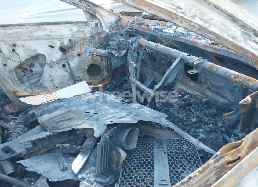 Photo 5 of 2019 Volkswagen Jetta 1.4T R-LINE/1.4T S/1.4T SE (VIN 3VWC57BU2KM114750)