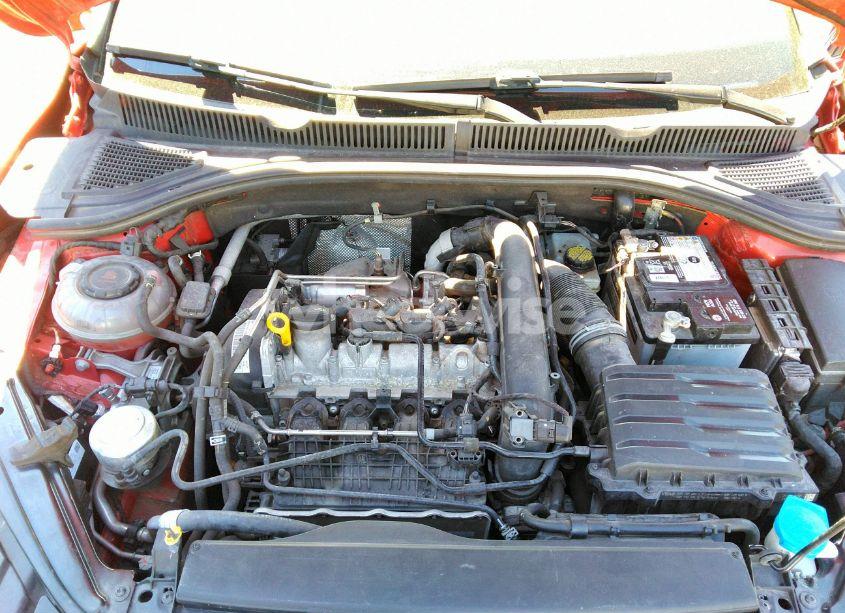 Photo 10 of 2019 Volkswagen Jetta 1.4T R-LINE/1.4T S/1.4T SE (VIN 3VWC57BU2KM160126)