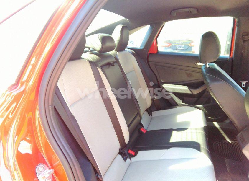 Photo 8 of 2019 Volkswagen Jetta 1.4T R-LINE/1.4T S/1.4T SE (VIN 3VWC57BU2KM160126)